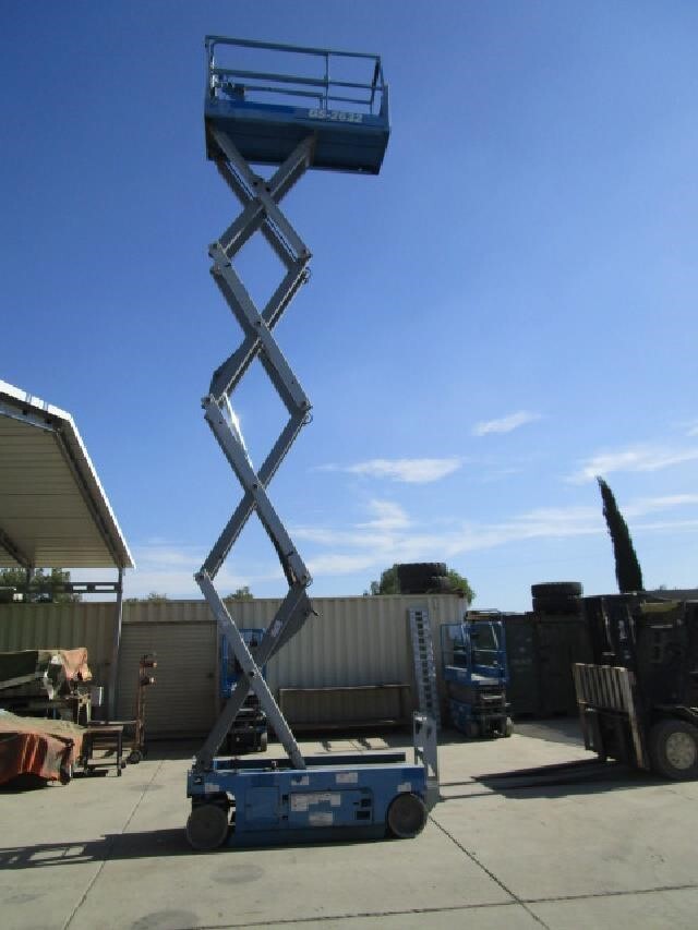 2015 Genie GS-2632