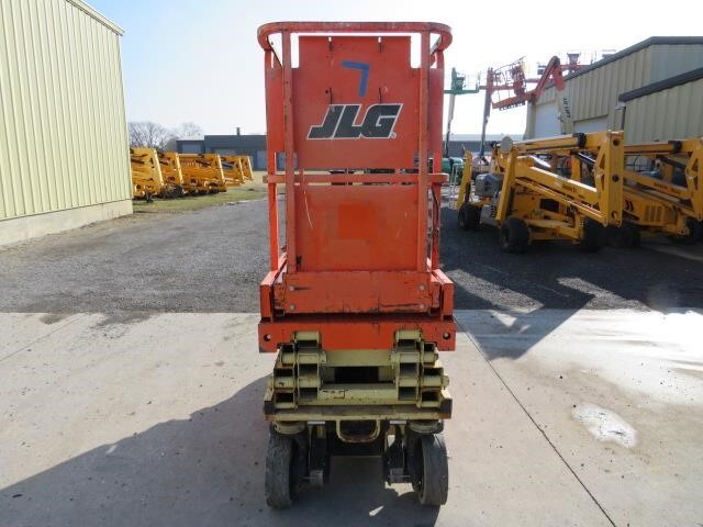 2016 JLG 1930ES
