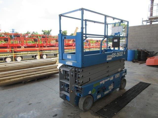2017 Genie GS-2632