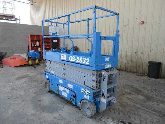 2017 Genie GS-2632