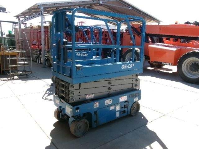 2017 Genie GS-1930