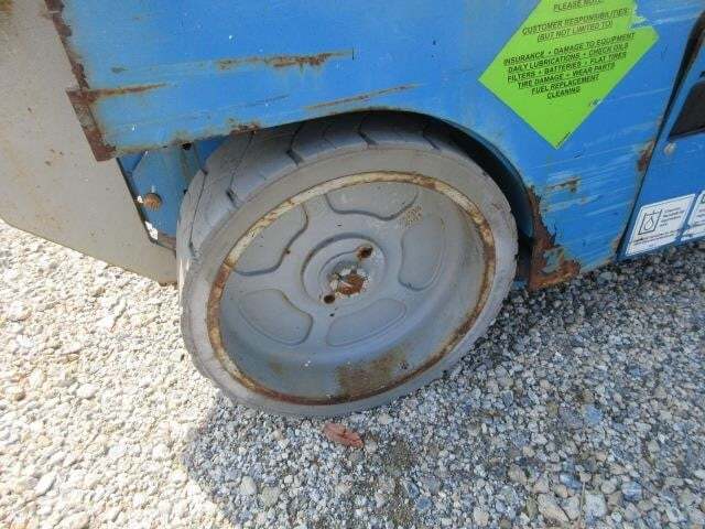 2017 Genie GS-2632