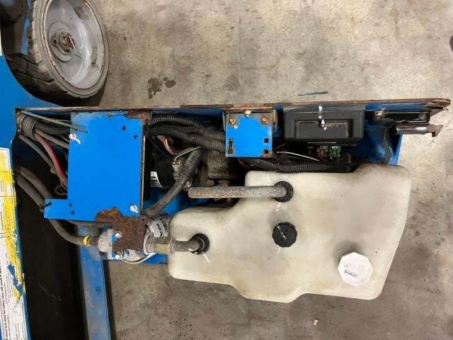 2017 Genie GS-1930