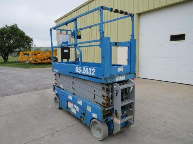 2017 Genie GS-2632