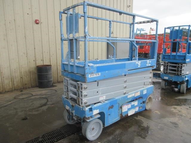 2017 Genie GS-2632
