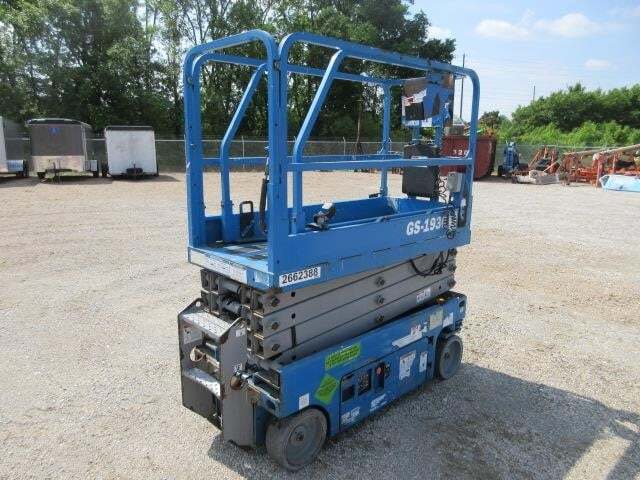 2017 Genie GS-1930