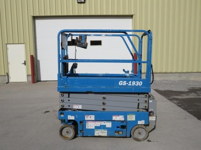 2018 Genie GS-1930