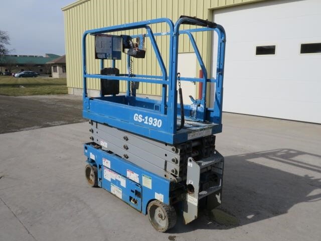 2018 Genie GS-1930