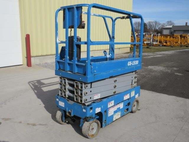 2018 Genie GS-1930