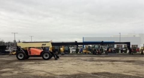 2019 JLG 1255