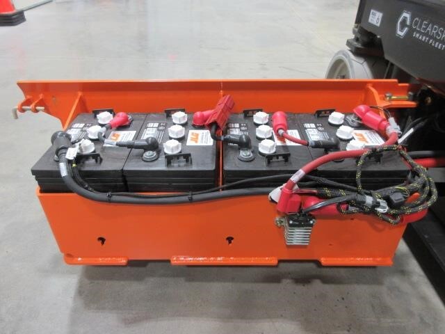 2025 JLG ES2632