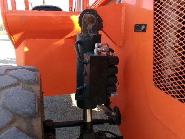 2018 SkyTrak 10054