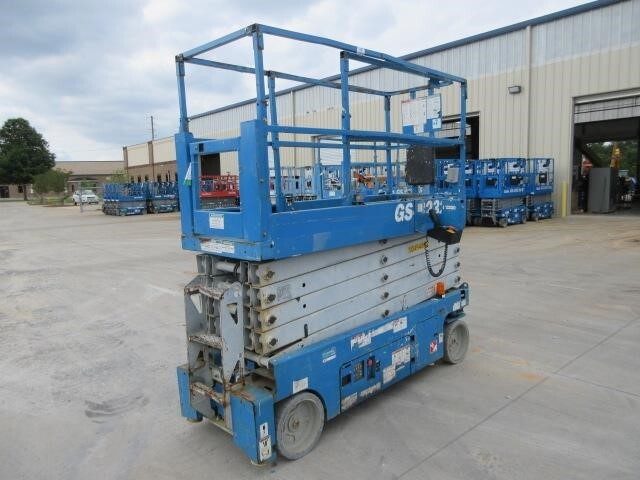 2016 Genie GS-3232