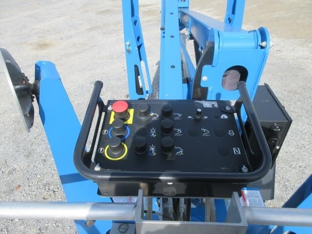 2023 Genie TZ-34/20