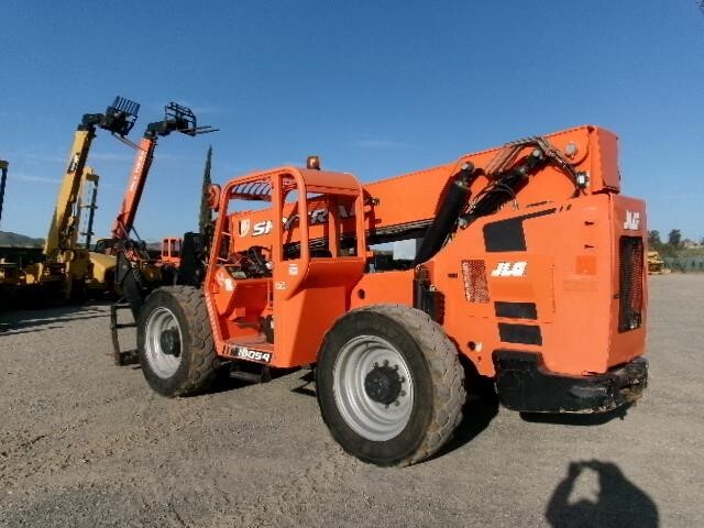 2018 SkyTrak 10054