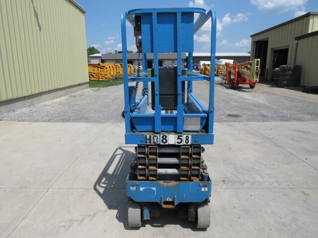 2017 Genie GS-1930