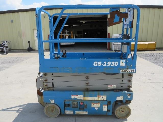 2017 Genie GS-1930