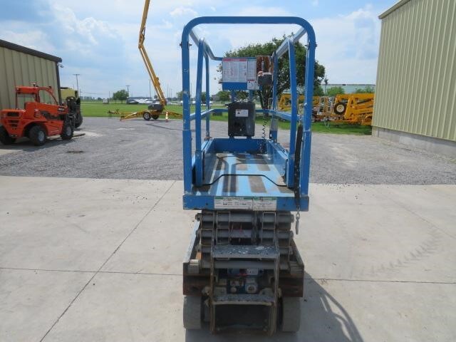 2018 Genie GS-1930