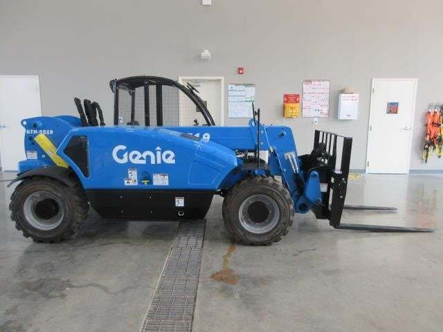 2025 Genie GTH-5519