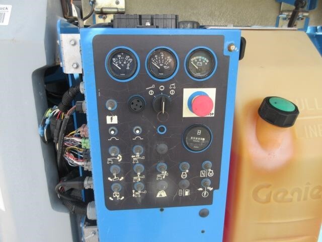 2017 Genie Z-34/22 IC