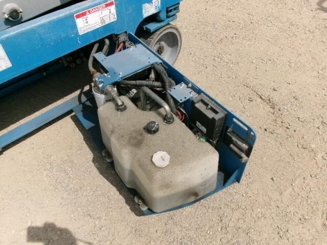2018 Genie GS-1930