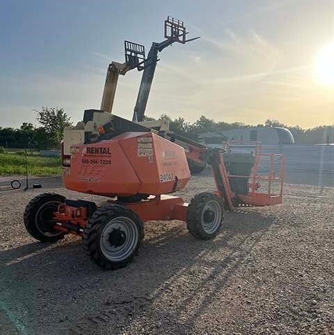 2018 JLG 340AJ