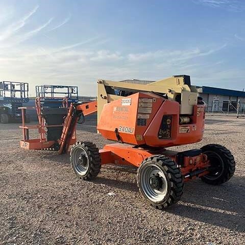 2018 JLG 340AJ