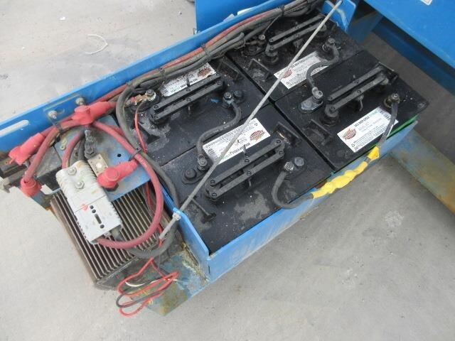 2016 Genie GS-3232