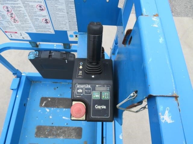 2017 Genie GS-2632