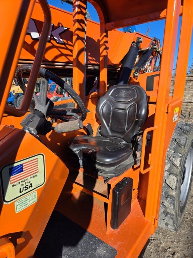 2018 SkyTrak 10054