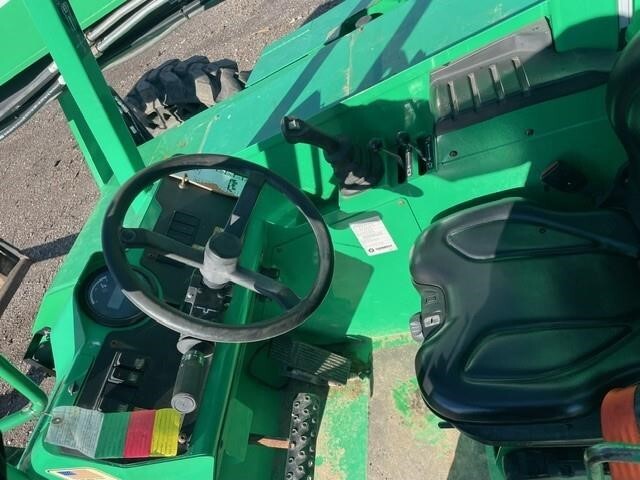 2016 SkyTrak 6042