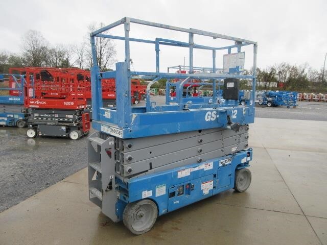 2018 Genie GS-2632