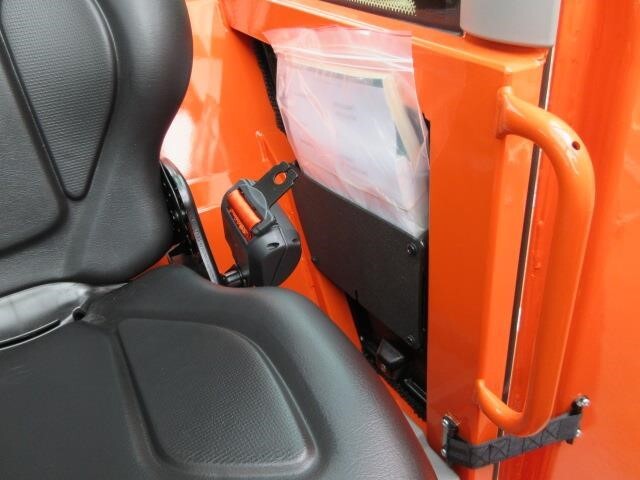 2025 JLG 943