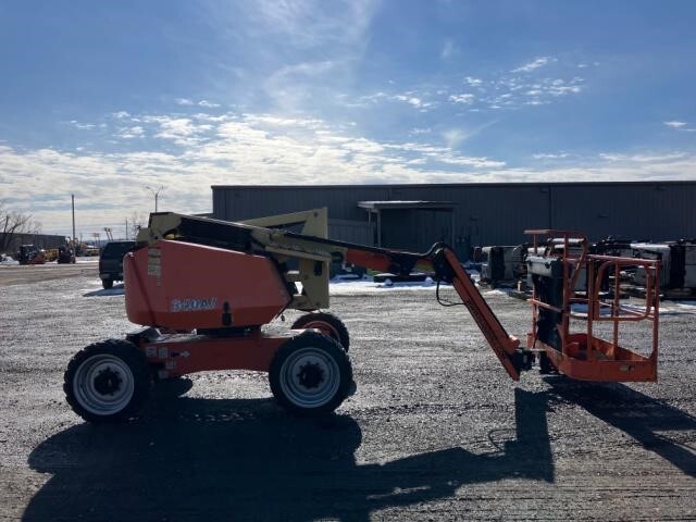 2018 JLG 340AJ