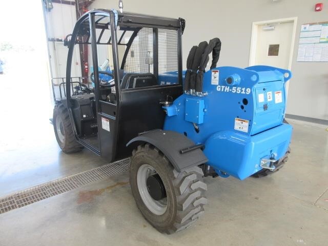 2025 Genie GTH-5519