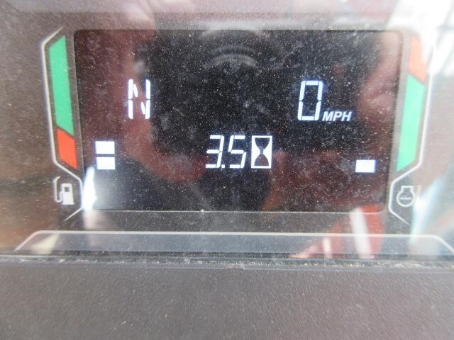 2025 SkyTrak 6042
