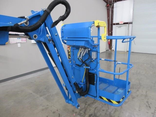 2025 Genie Z-34/22 IC