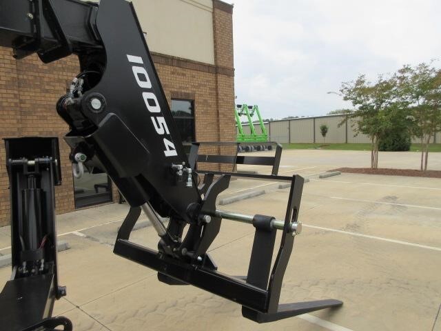 2025 SkyTrak 10054