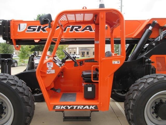 2025 SkyTrak 10054