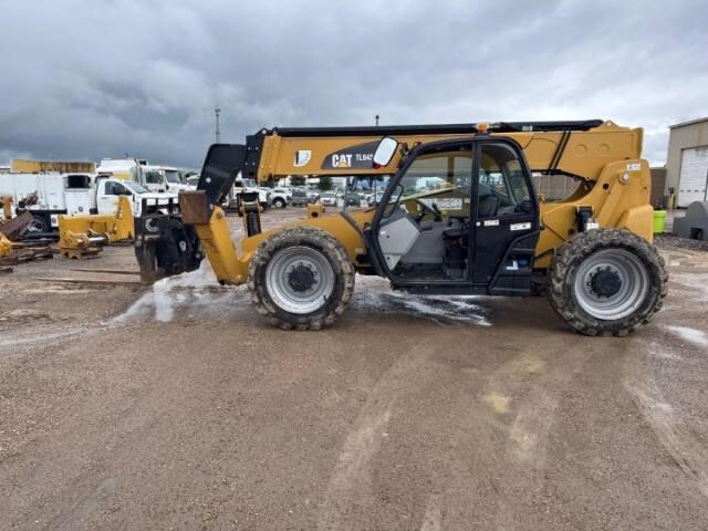 2018 CAT TL943D