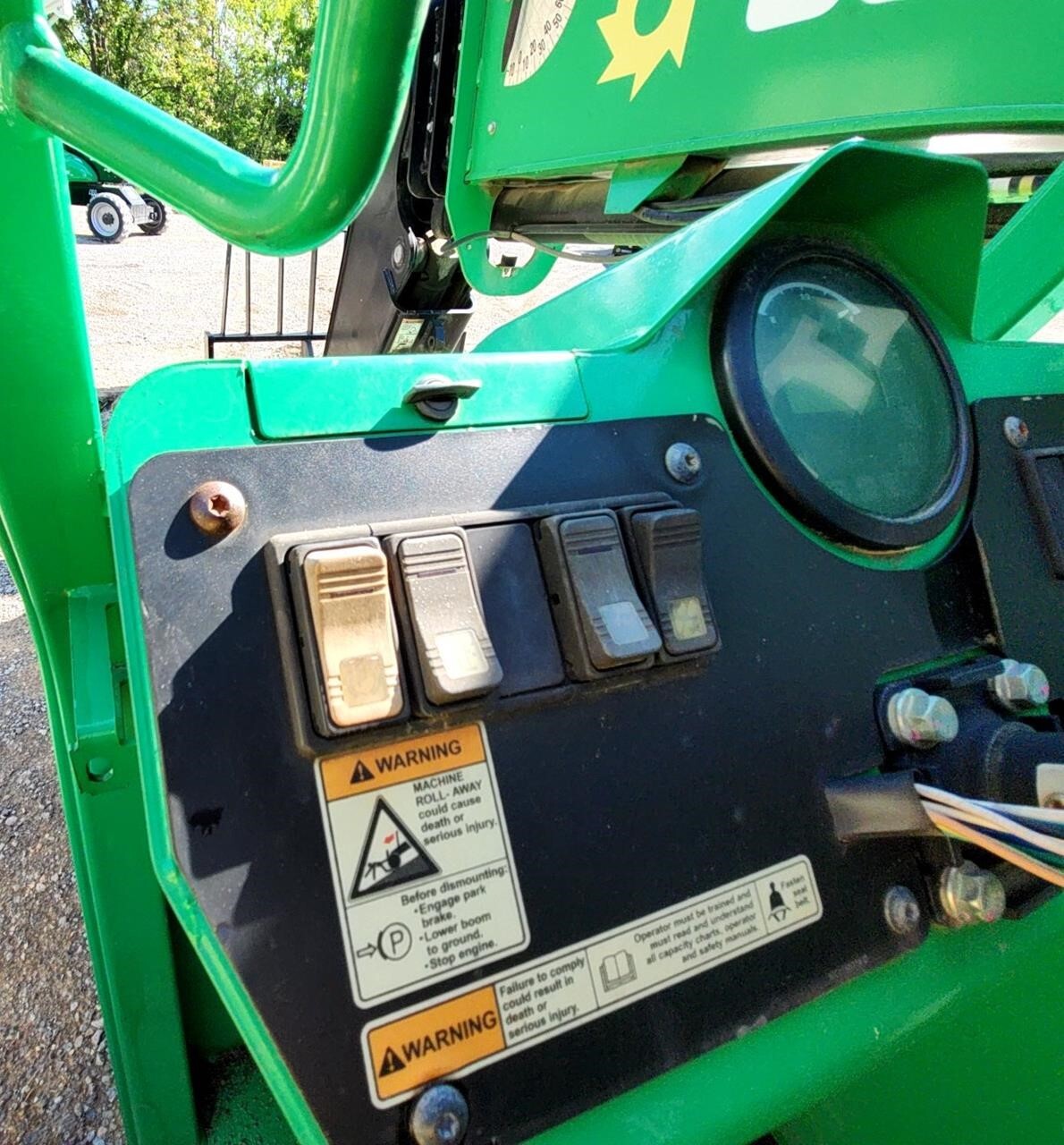 2016 SkyTrak 6042