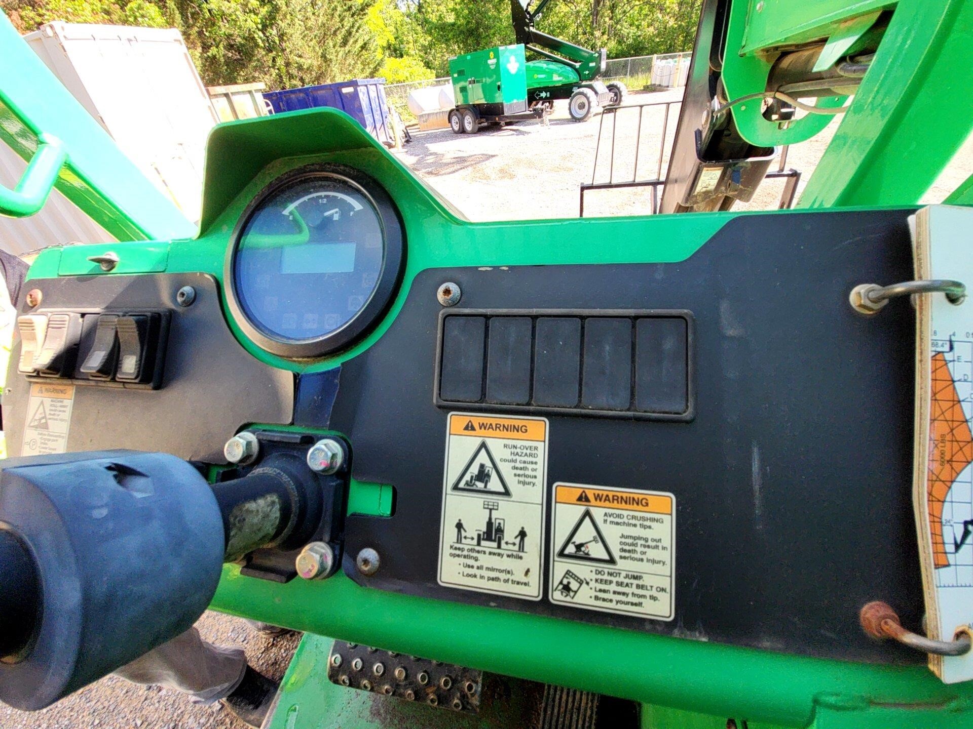 2016 SkyTrak 6042