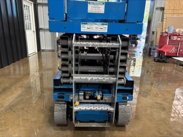 2017 Genie GS-2632