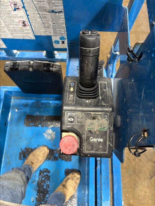 2017 Genie GS-2632
