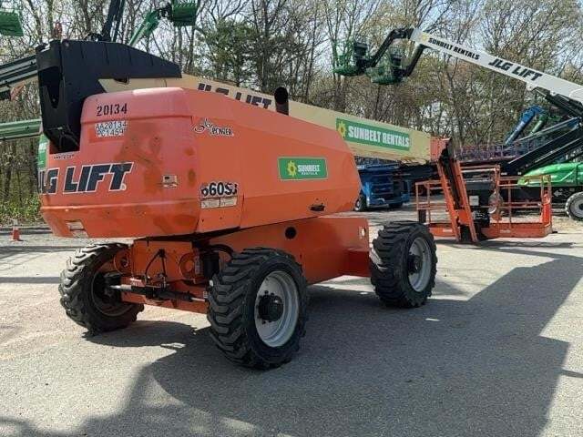 2015 JLG 660SJ