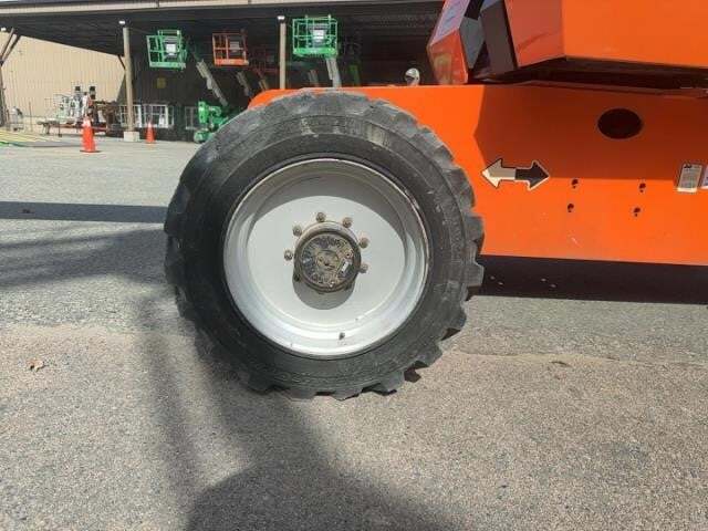 2015 JLG 660SJ