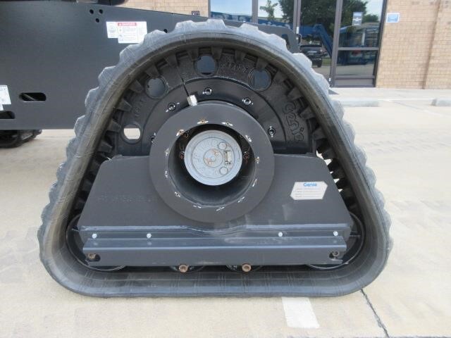 2025 Genie S-65 Trax