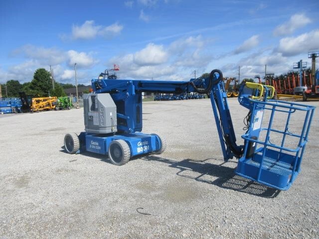 2017 Genie Z-34/22 N