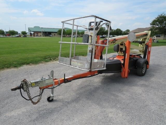 2018 JLG T350