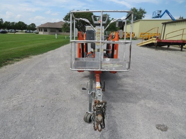 2018 JLG T350